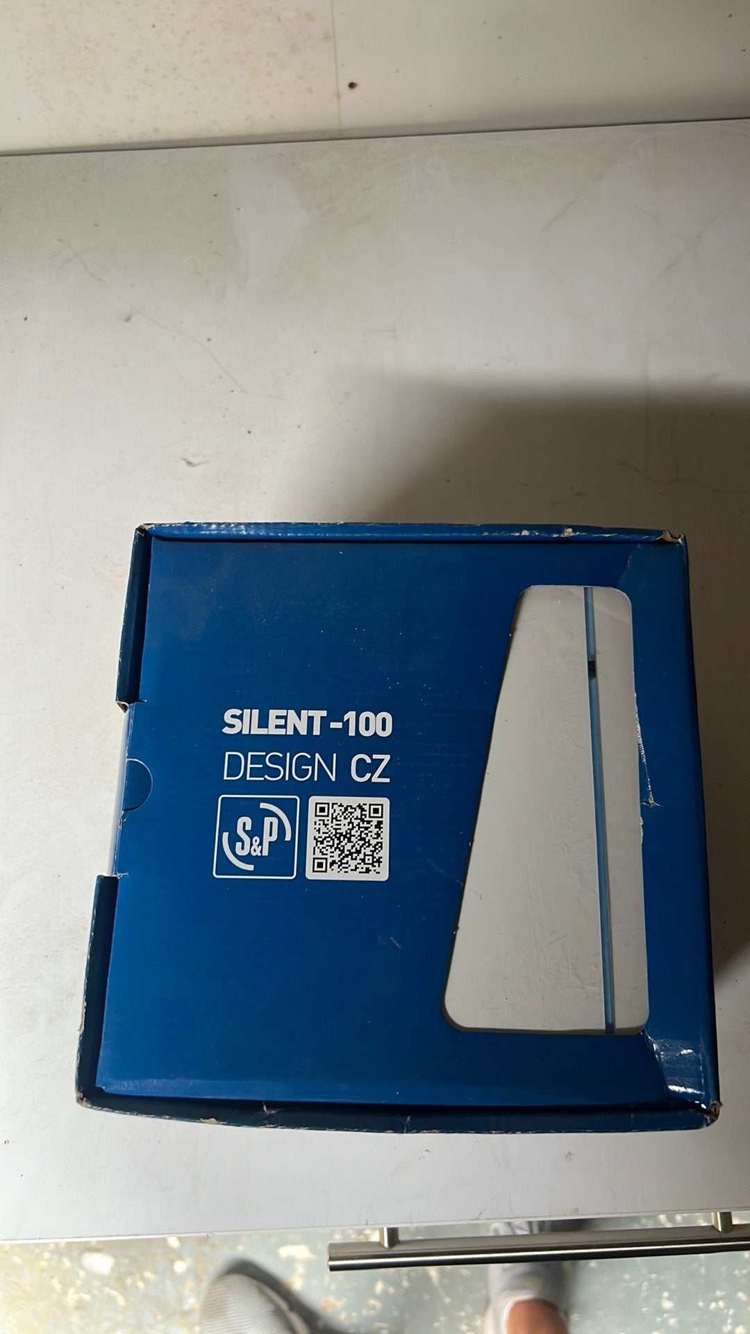 Silent 100 design CZ en CRZ 12V, Ophalen, Zo goed als nieuw