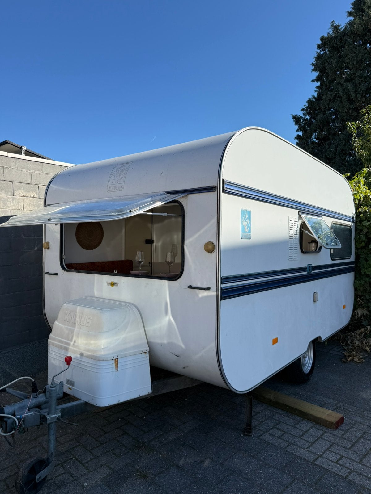 Caravan Knaus -750KG Retro, Caravans en Kamperen, Treinzit, Kachel, Particulier, 4 tot 5 meter