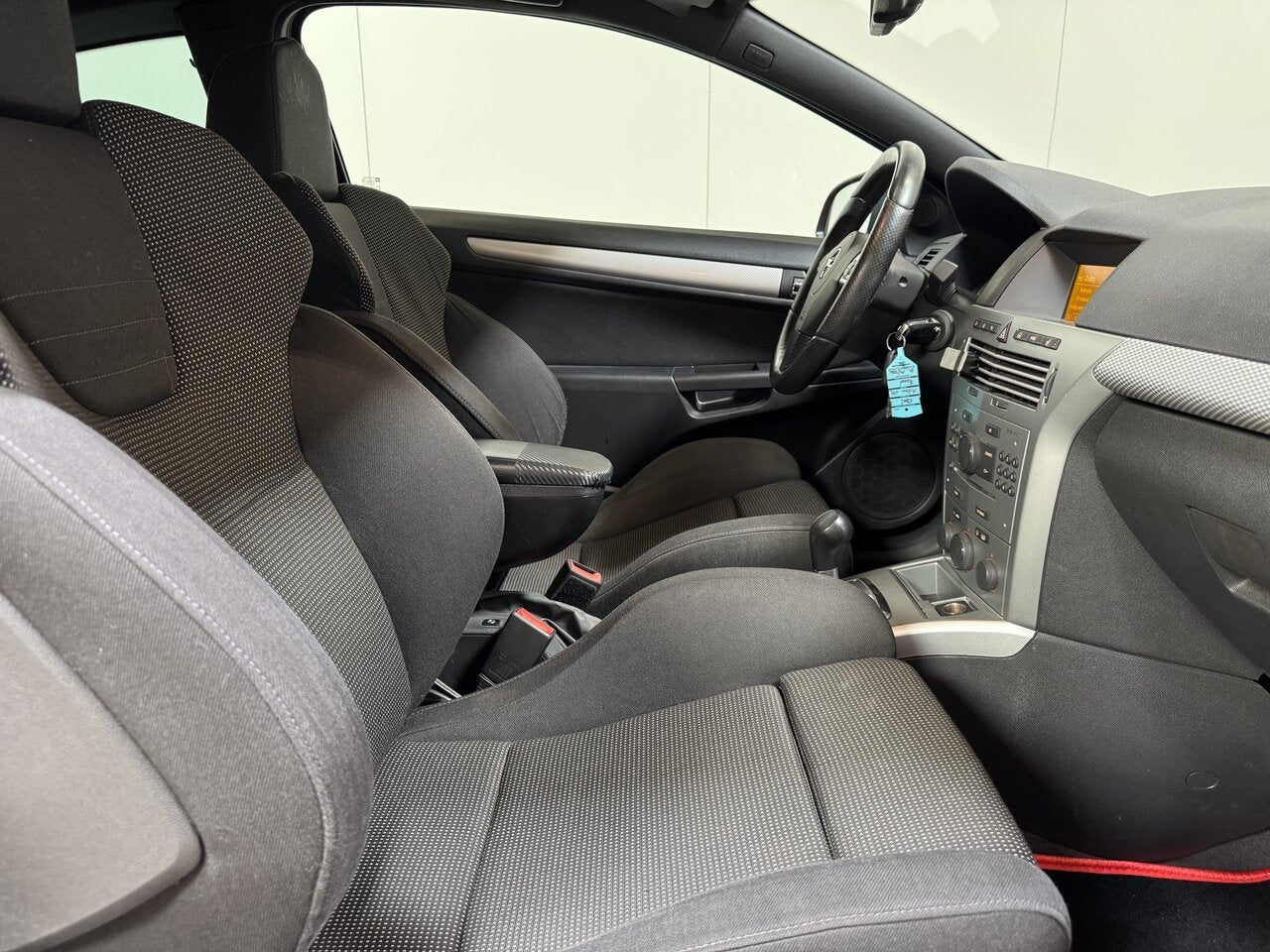 Opel Astra 1.6 Benzine Automaat - Airco - Goede staat!, 4 cilinders, 5 zetels, Grijs, Particulier