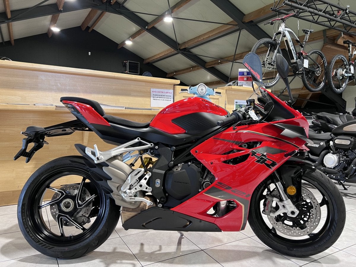 QJ Motor SRK 921 RR, Motos, Motos | Marques Autre, Entreprise, Plus de 35 kW, QJ Motor, Super Sport
