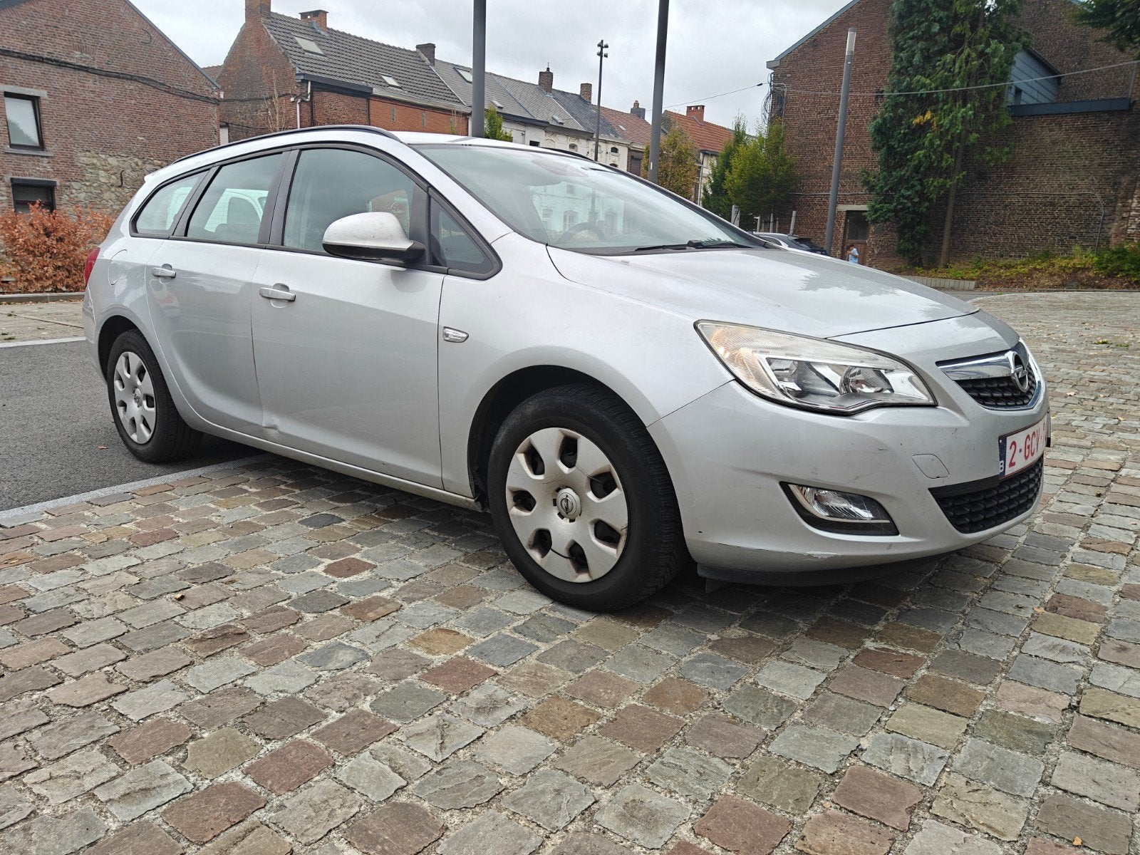 Astra break. 2011Diesel, Autos, Euro 5, Achat, Boîte manuelle, Noir
