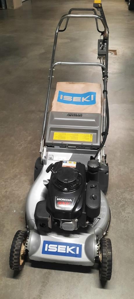 Honda grasmaaier ISEKI, Tuin en Terras, Grasmaaiers, Ophalen