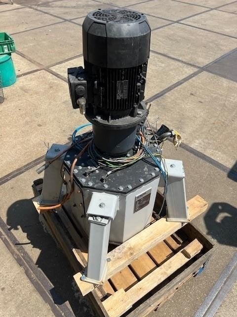 2137. Koelolie reinigingsmachine / vloeistofcentrifuge / cen, Ophalen, Gebruikt