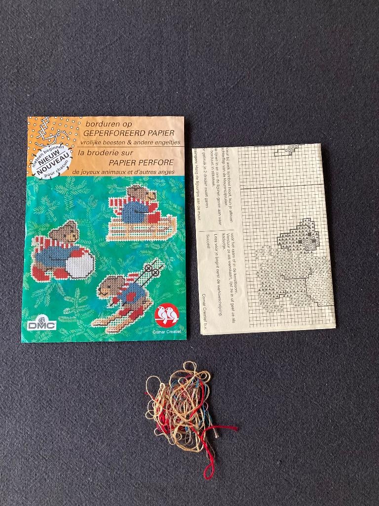 Patroon van verschillende figuren + restjes DMC draad, Ophalen of Verzenden, Zo goed als nieuw, Handborduren, Patroon