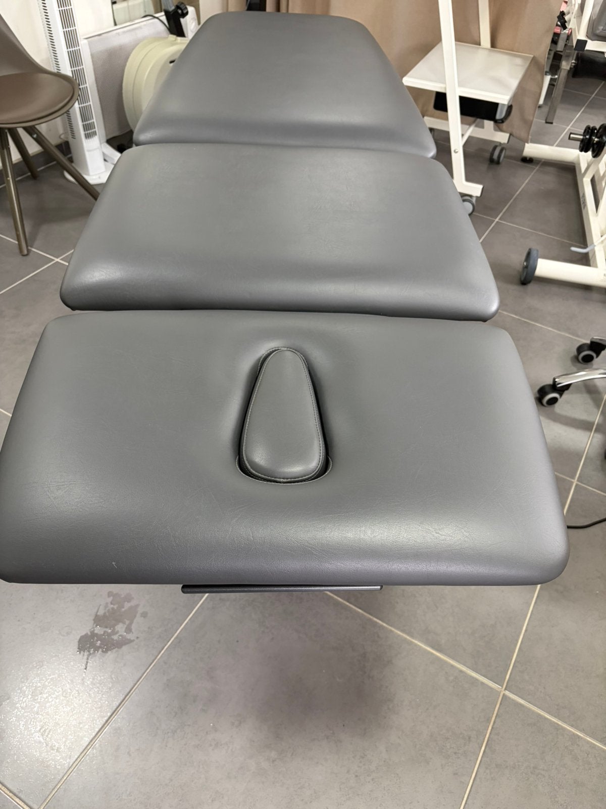 Table de massage electrique, Sports & Fitness, Produits de massage, Enlèvement, Comme neuf, Table de massage