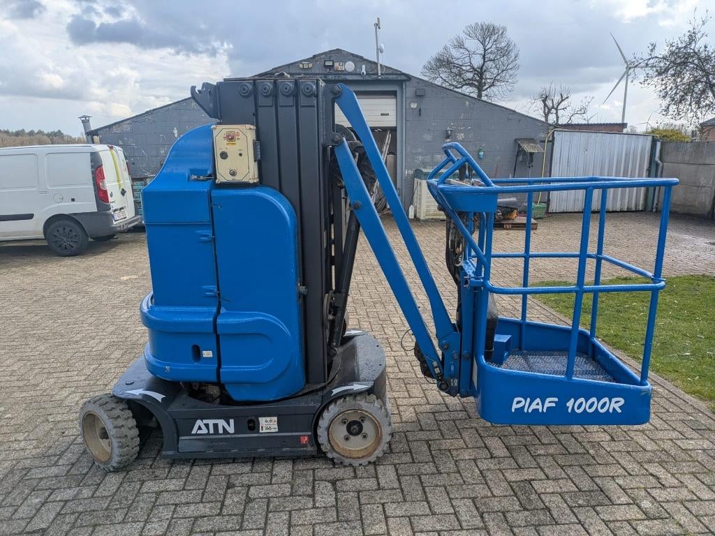 Zeer Nette ATN Piaf 1000R hoogwerker Knikarm Telescoop, Articles professionnels, Machines & Construction | Ascenseurs, Échafaudages & Échelles
