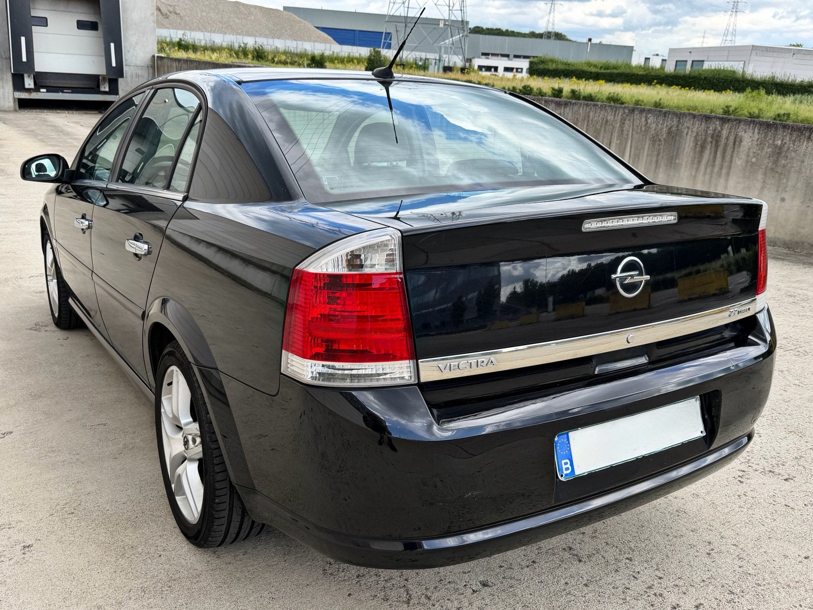 Opel Vectra 2.2i Automaat • 87.000km • Cosmo bj 2008 Gekeurd, Auto's, Opel, Bedrijf, Vectra, ABS, Airbags, Airconditioning, Boordcomputer