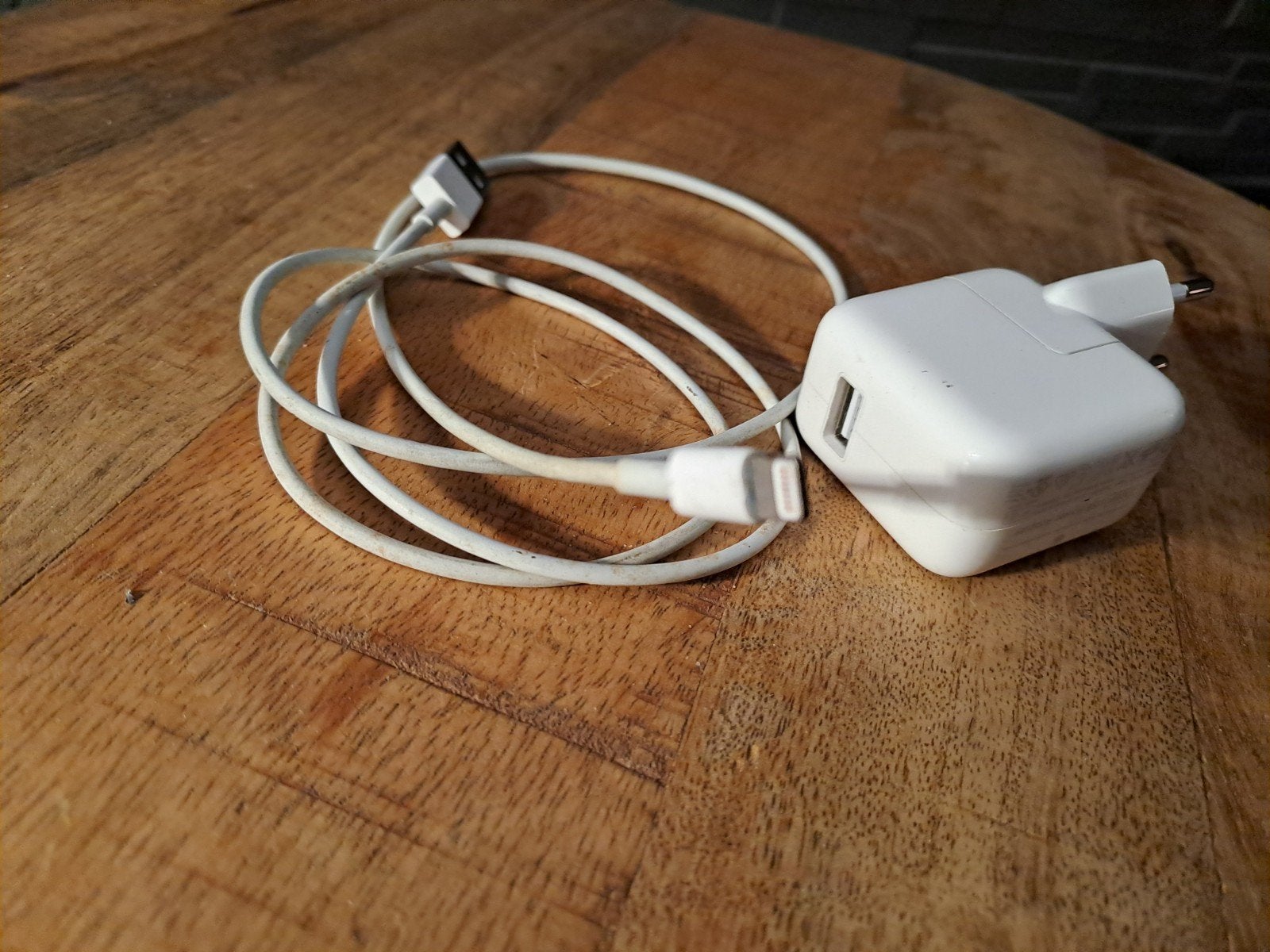 Iphone oplader orgineel, Telecommunicatie, Mobiele telefoons | Telefoon-opladers, Ophalen, Adapter, Apple, Zo goed als nieuw