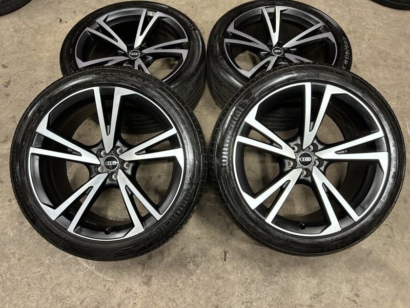 22 inch originele Falx velgen + zomerbanden Audi  Q8 SQ8, -, 285 mm, -, Banden en Velgen