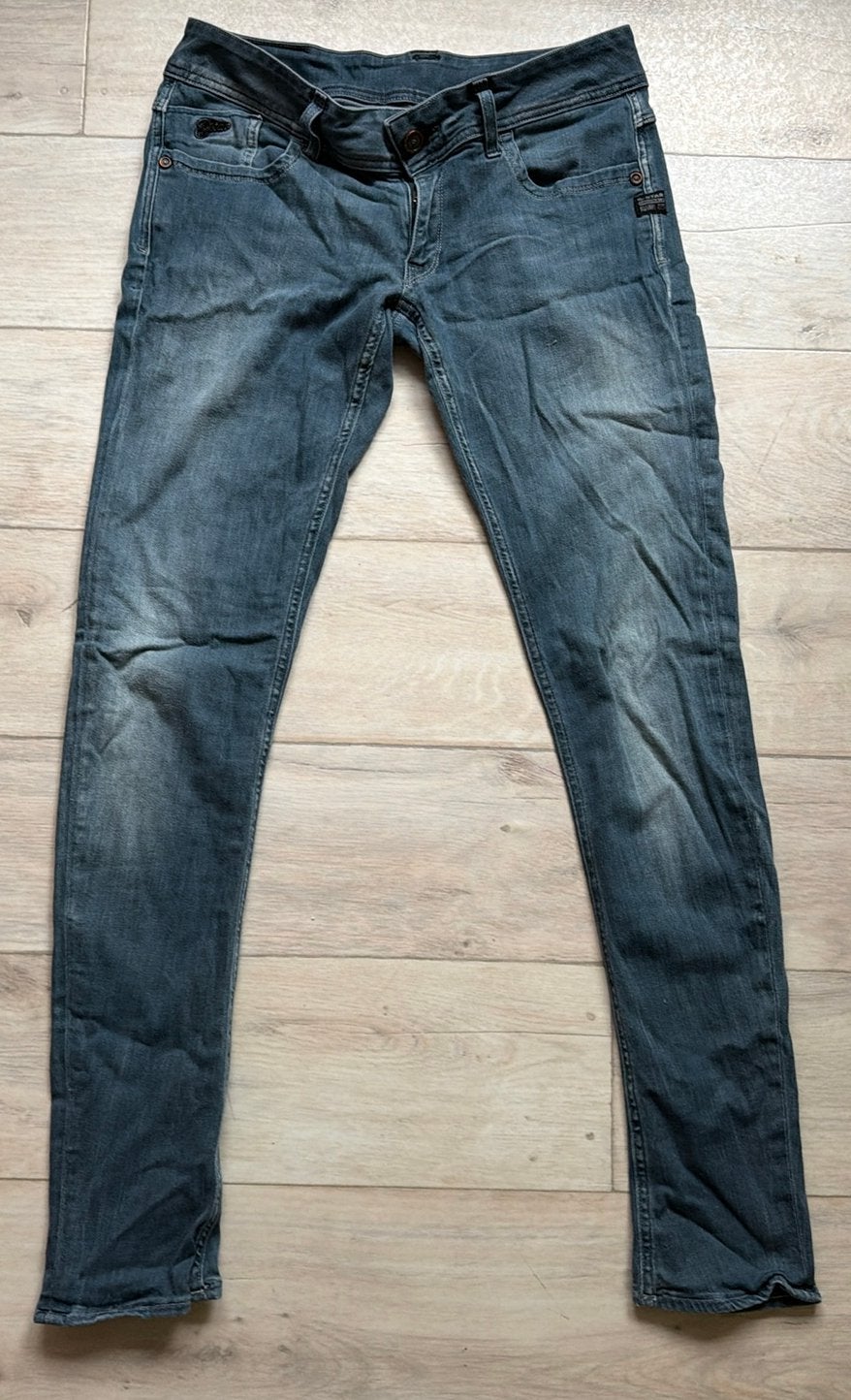 RAW g-star w 31 L 34, Kleding | Dames, Spijkerbroeken en Jeans, Ophalen of Verzenden, Gedragen, Blauw, W30 - W32 (confectie 38/40)