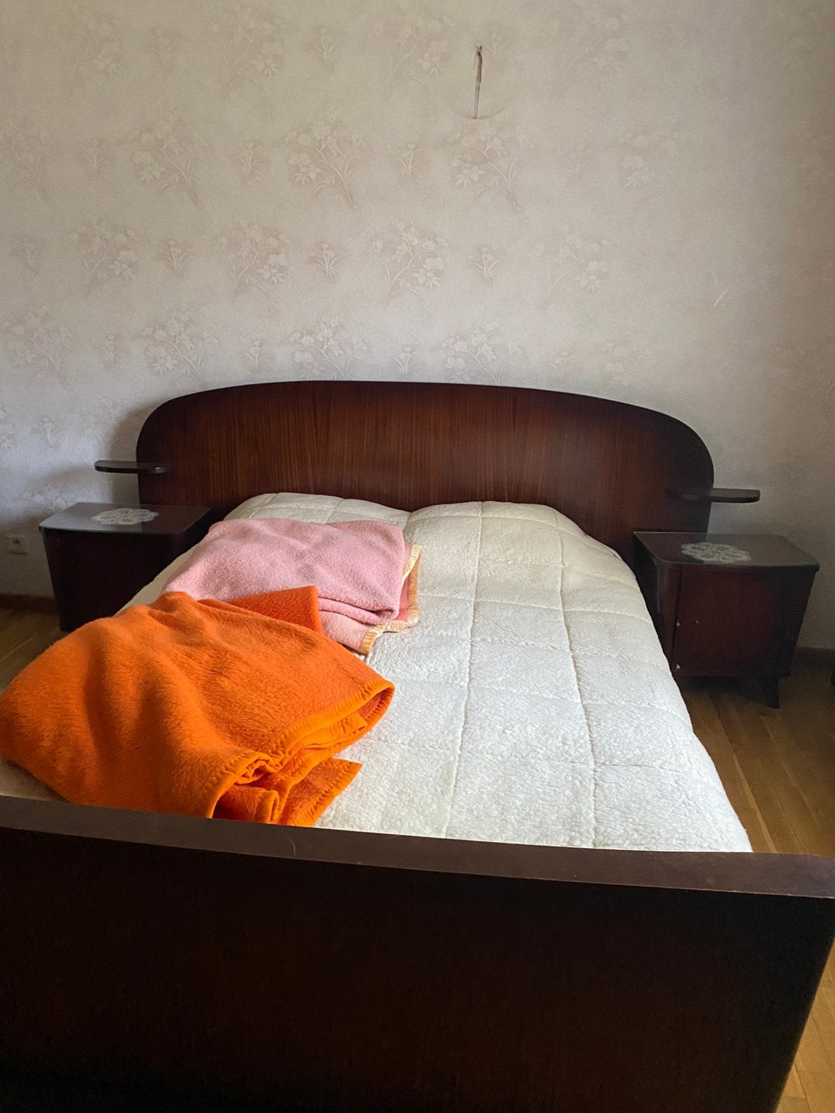 Antieke slaapkamer, Ophalen, Zo goed als nieuw