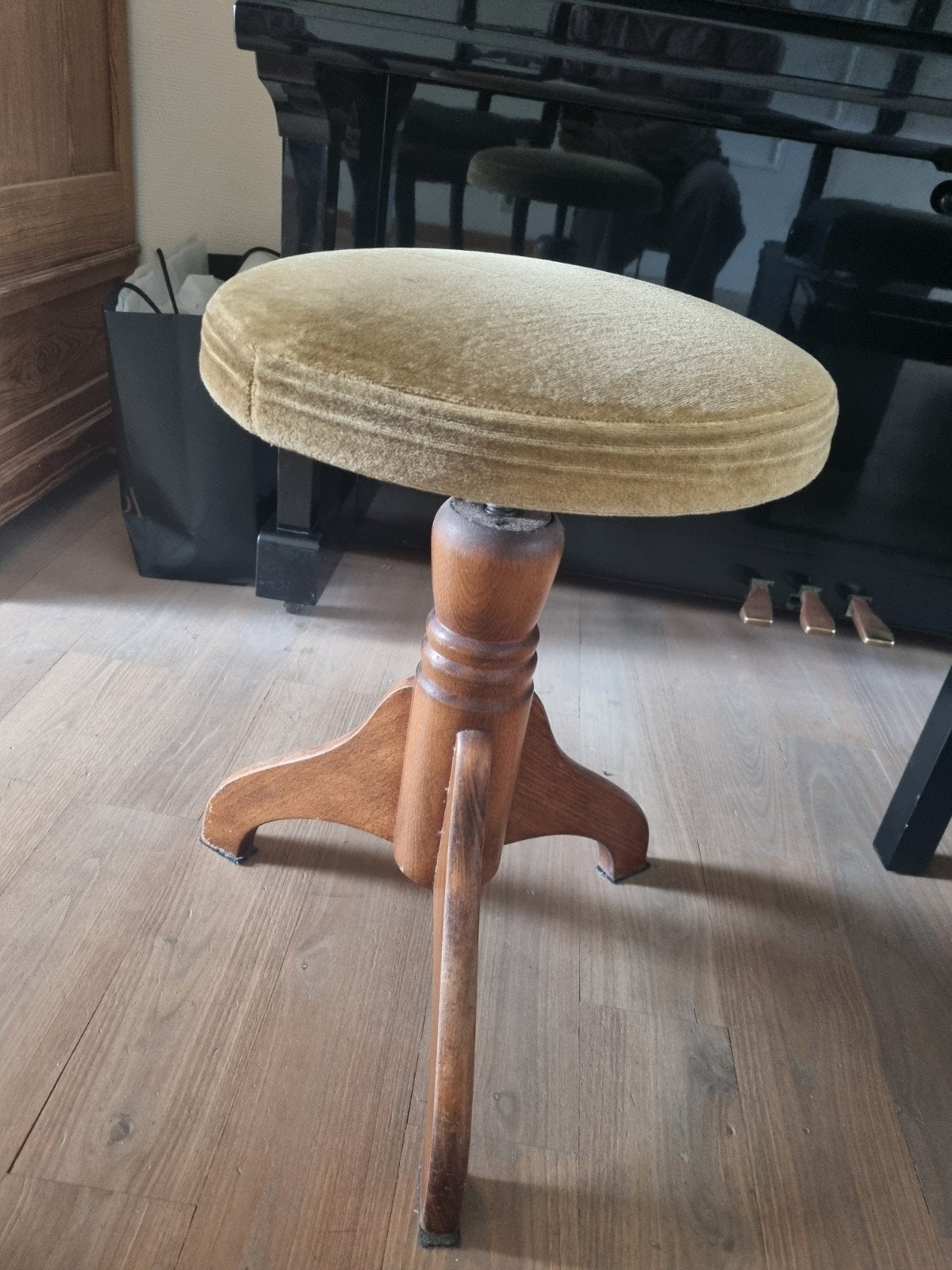Tabouret de piano réglable, Piano