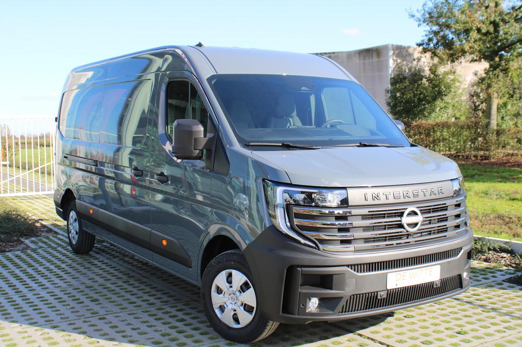 Nissan Interstar VAN L3H2 dCi 170pk AT Tekna + Cargo Pack, Auto's, Automaat, Stof, https://public.car-pass.be/vhr/43ee02f0-b3da-44a9-977b-052cb6fbcb0c