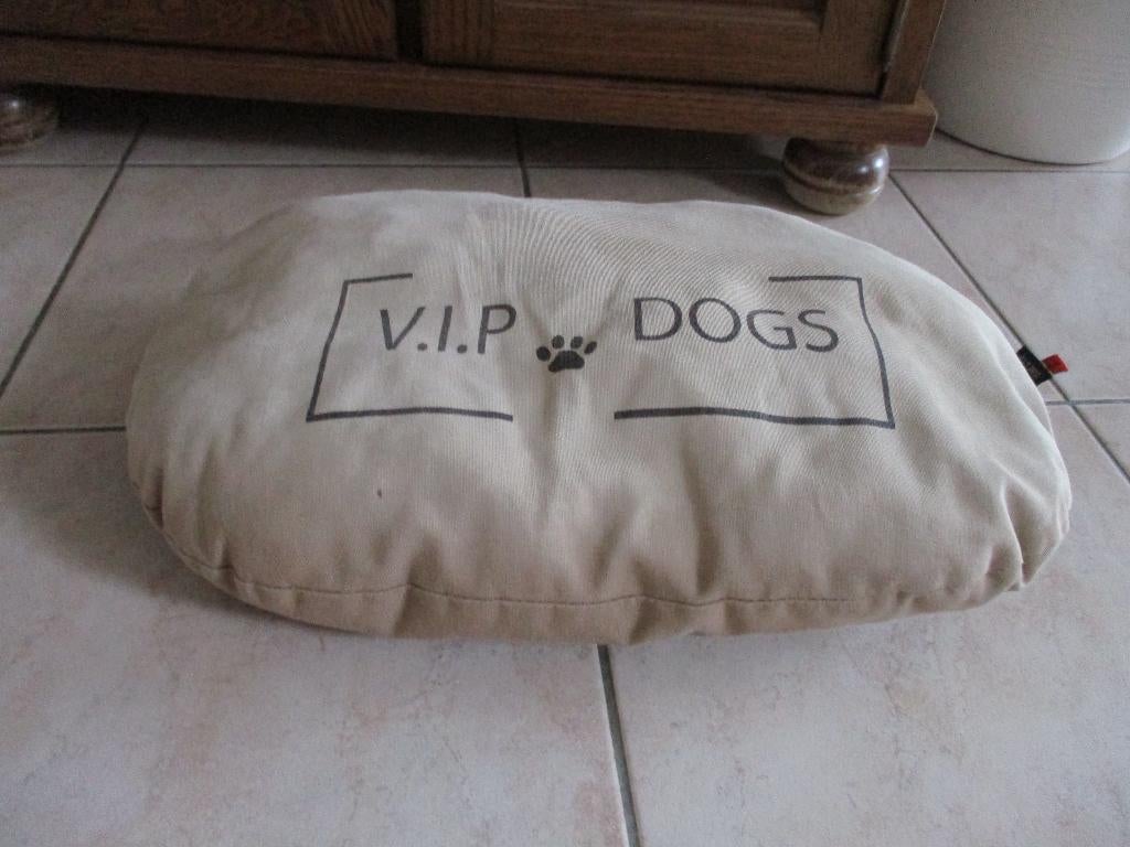 kussen voor hond, Ophalen of Verzenden, Zo goed als nieuw