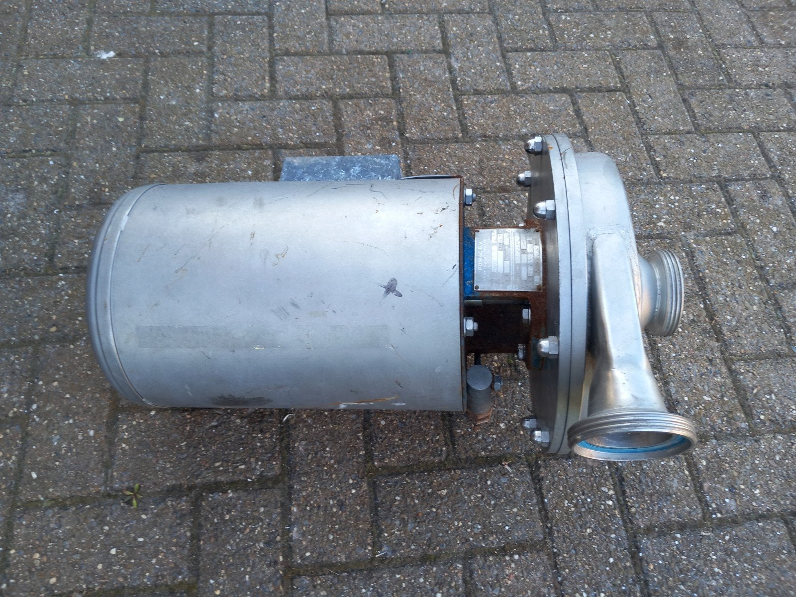 Waterpomp, Ophalen