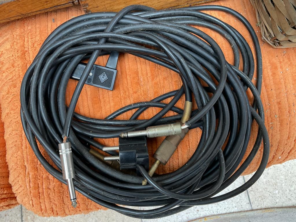 Kabels voor boxen en muziek installatie, Muziek en Instrumenten, Ophalen, Zo goed als nieuw
