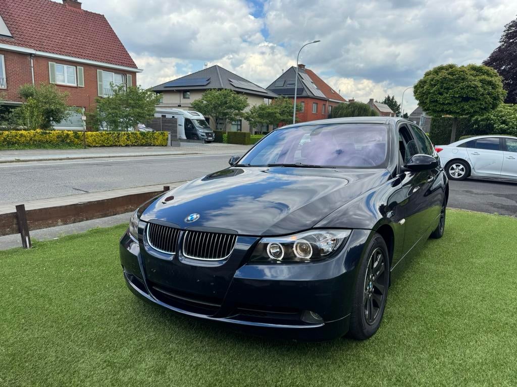 BMW 325i, Auto's, Achterwielaandrijving, 140 g/km, Zwart, 2995 cc