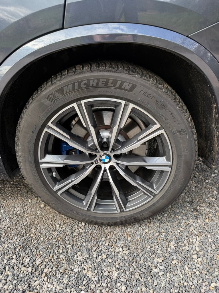 BMW X5 - Winterwielset 20” M Performance Sterspaak 740M, Auto-onderdelen, Ophalen, Gebruikt, 275 mm, Banden en Velgen
