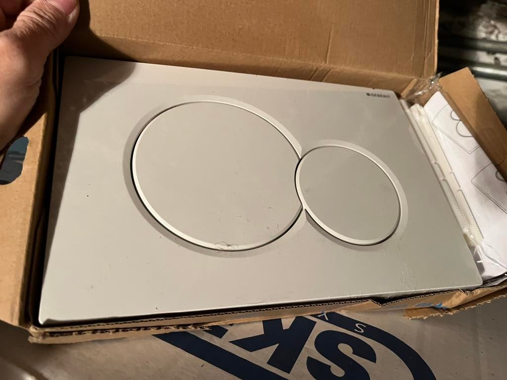 Plaque de finition Geberit pour wc suspendu, Enlèvement ou Envoi, Comme neuf