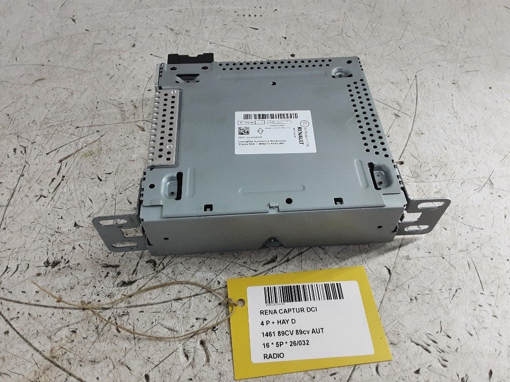 RADIO Renault Captur I (2R) (01-2013/-) (281157909R), Autos : Pièces & Accessoires, Renault, Utilisé, Peter-Huppertz-Straße 5
51063  Köln, DE