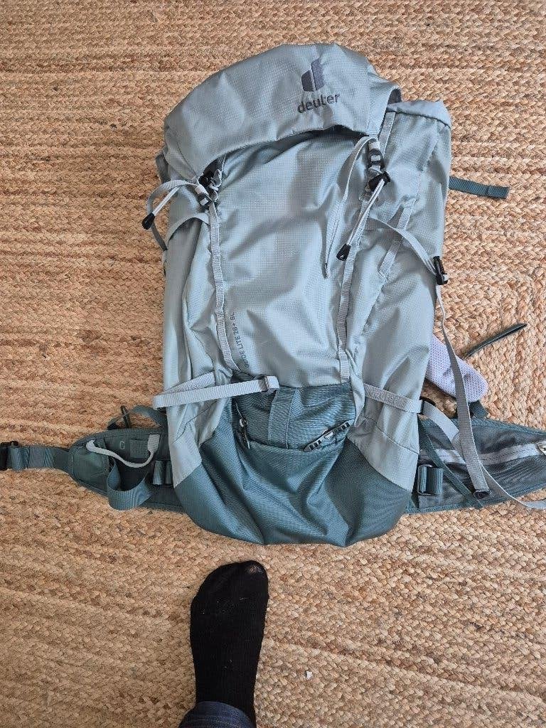 DEUTER wandelrugzak dames GUIDE LITE 28+ SL, Sport en Fitness, Bergsport en Wandelen, Ophalen of Verzenden, Zo goed als nieuw