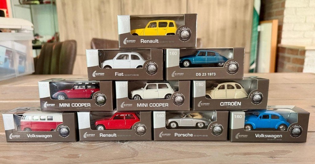 Super9 set modelwagens schaal 1/60ste, Enlèvement ou Envoi, Neuf, Voiture
