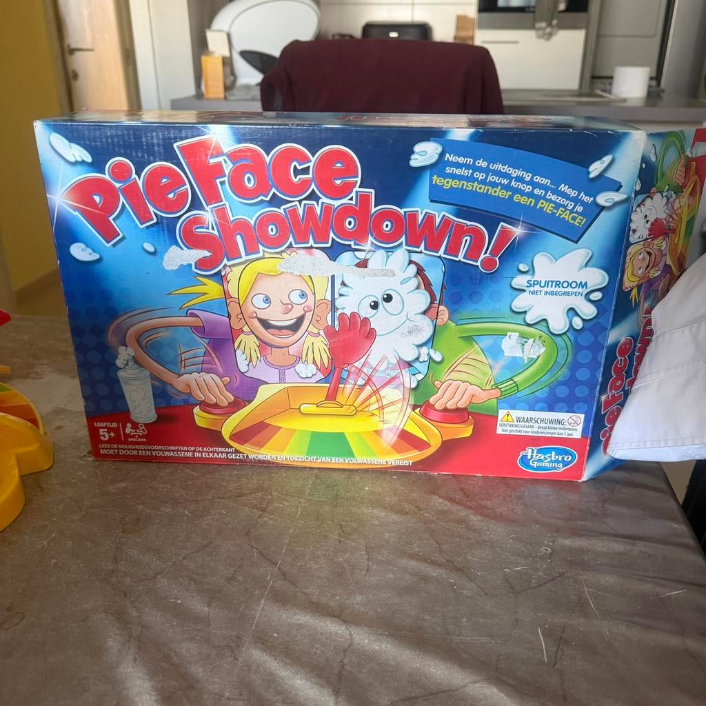 Pie Face Showdown – hilarisch spel!, 1 ou 2 joueurs, Enlèvement ou Envoi, Comme neuf