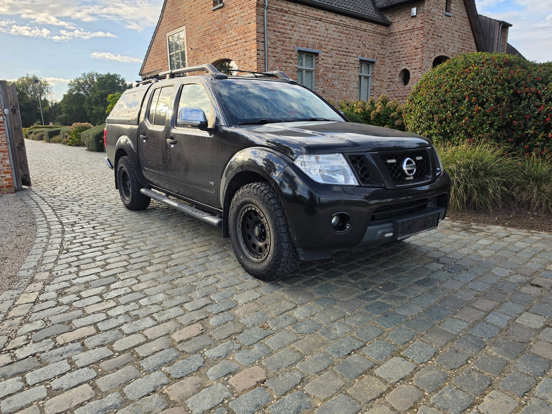Nissan Navara V6, Autos, Cuir, Autres modèles, Achat, 4 portes