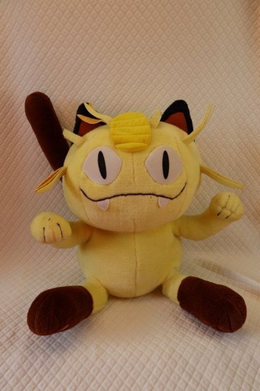 Grote knuffel Pokémon Meowth, Kinderen en Baby's, Speelgoed | Knuffels en Pluche, Gebruikt, Geel, Ophalen of Verzenden, Pokémon