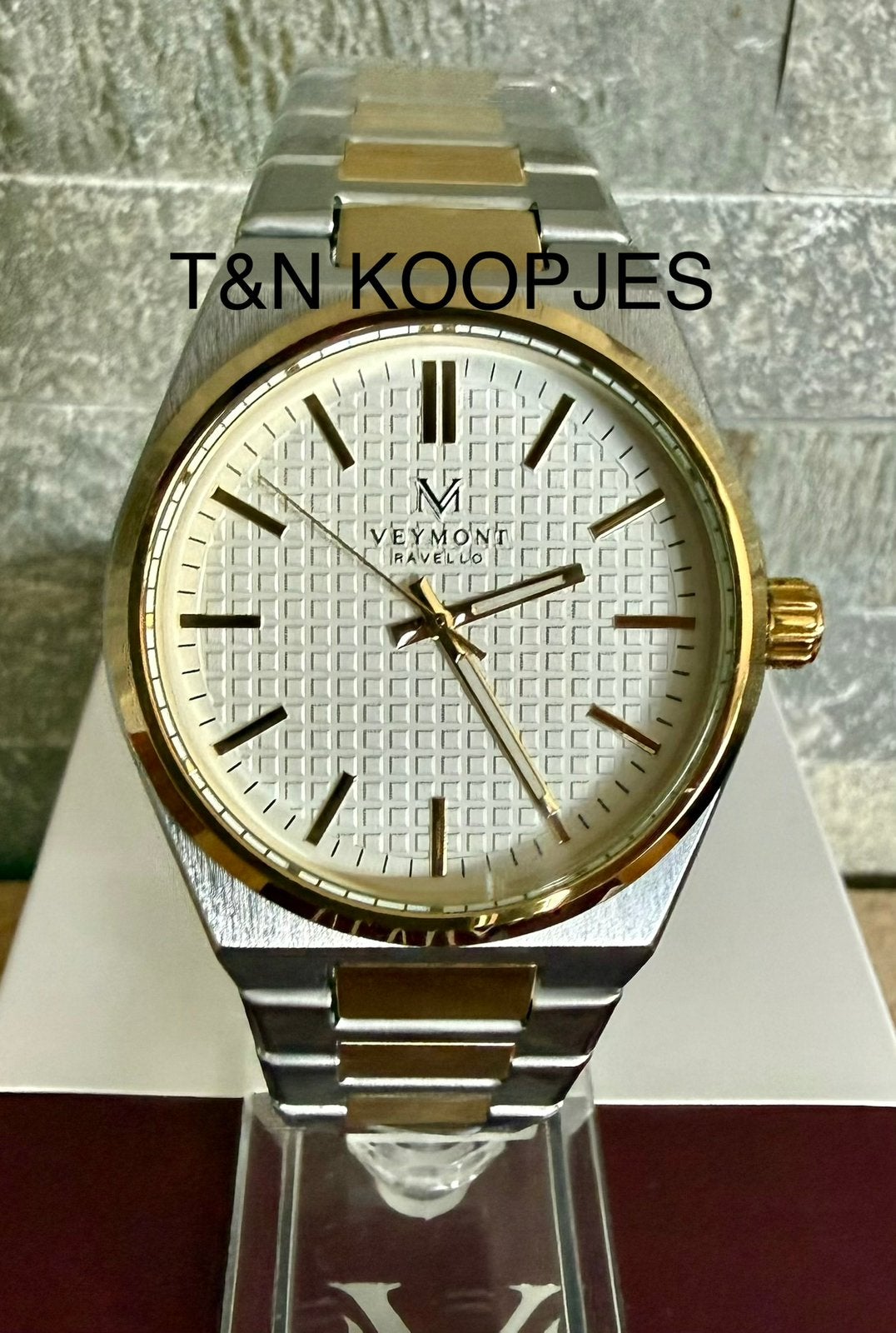 VEYMONT MILANO RAVELLO VAUT479€! 💯%NEUF AVEC CERTIFICAT, Enlèvement ou Envoi, Montre-bracelet