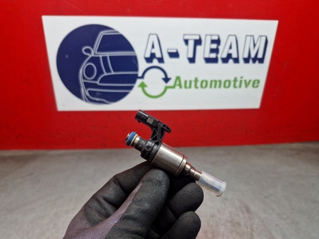 INJECTEUR Audi A3 Sportback (8VA / 8VF) (01-2012/10-2020), Robert Bosch AG, Audi, Utilisé, Robert-Bosch-Allee 1
74232  Abstatt, DE