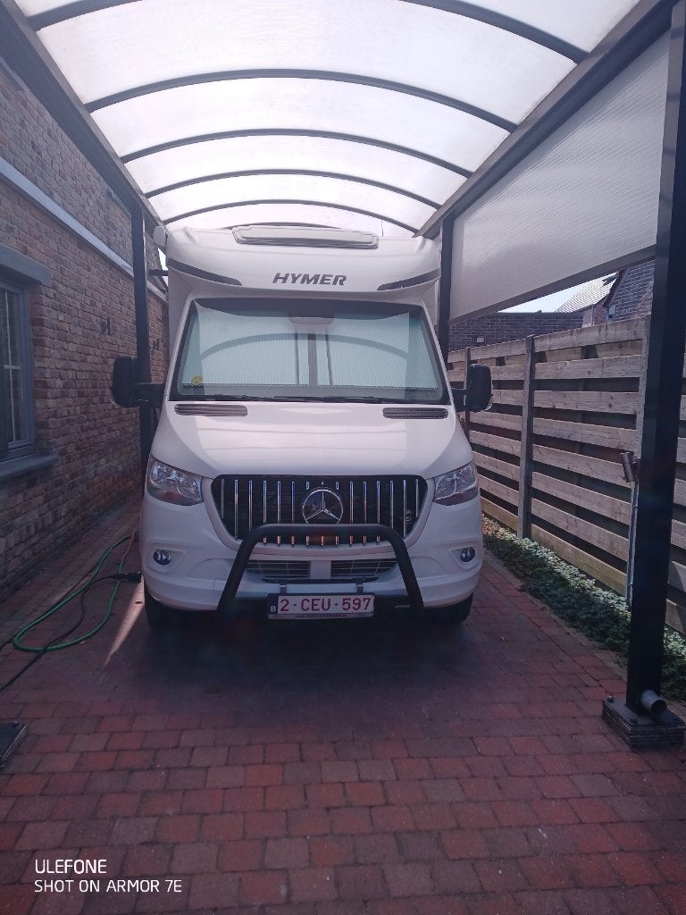 Hymer te koop 2022 automaat 32000 km op.chassi.mercedes, Caravanes & Camping, Camping-cars, Siège de train, Jusqu'à 4, Toilette à cassette