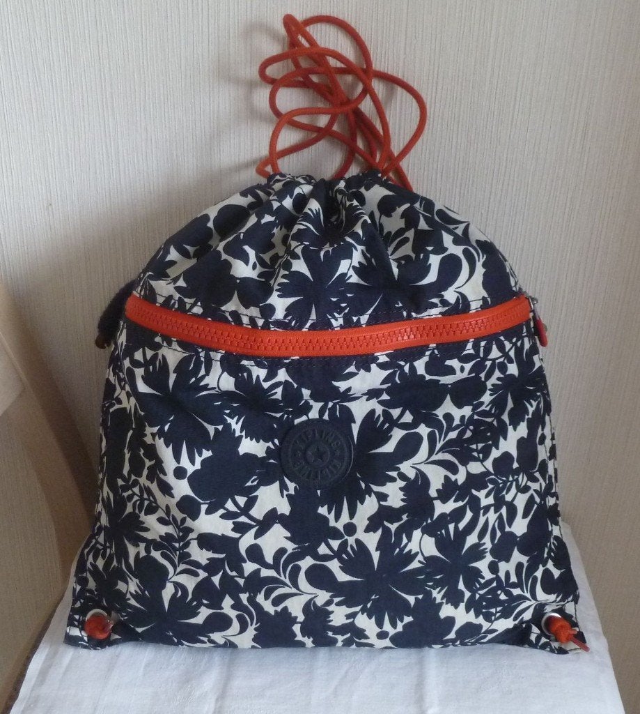 Kipling sac à dos multi sports (piscine) + singe, 25 à 40 cm, Kipling, Enlèvement ou Envoi, Étanche