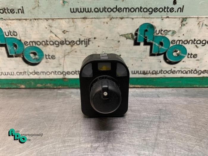 Commutateur rétroviseur d'un Audi A4 (A4 01-), -, 3 mois de garantie, Audi, Utilisé