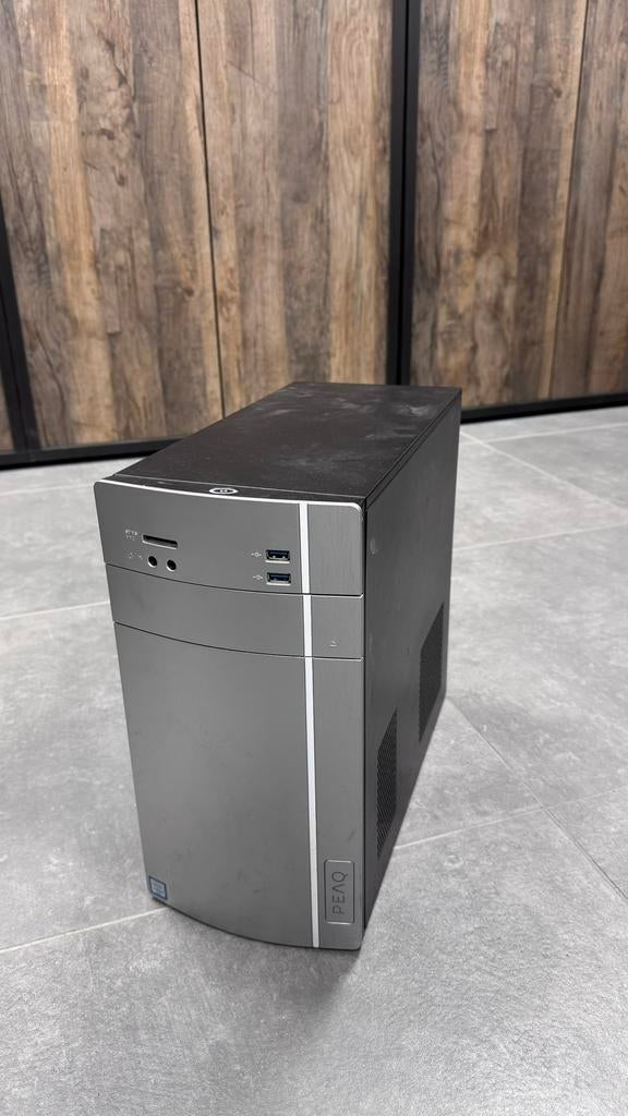 Peaq vaste pc, Computers en Software, Desktop Pc's, Gebruikt, 3 tot 4 Ghz, SSD, 8 GB, Ophalen of Verzenden