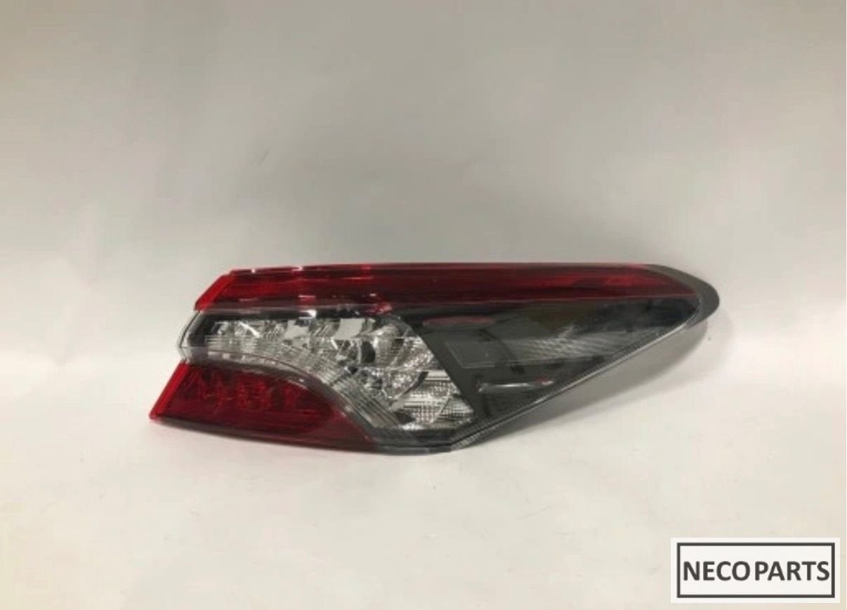 TOYOTA CAMRY SEDAN IX VOL LED ACHTERLICHT ORIGINEEL, Gebruikt, -, -, Ophalen of Verzenden