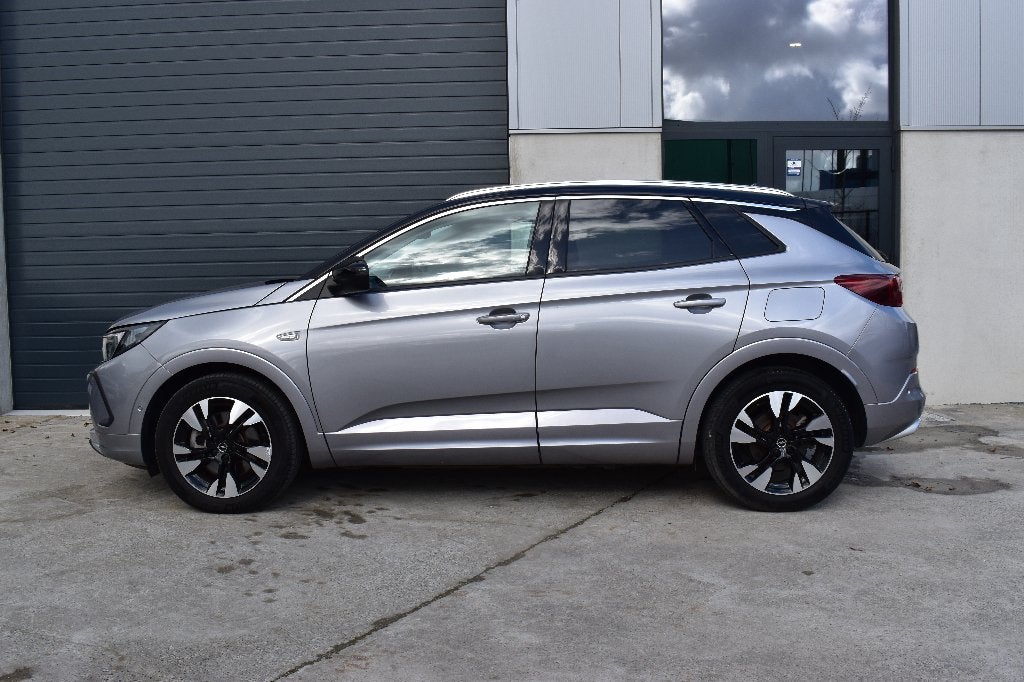 Opel Grandland Hybrid4 300 AWD Ultimate*Facelift*, Auto's, Opel, Dealer onderhouden, 4 cilinders, Parkeerassistent, Opel certified used cars