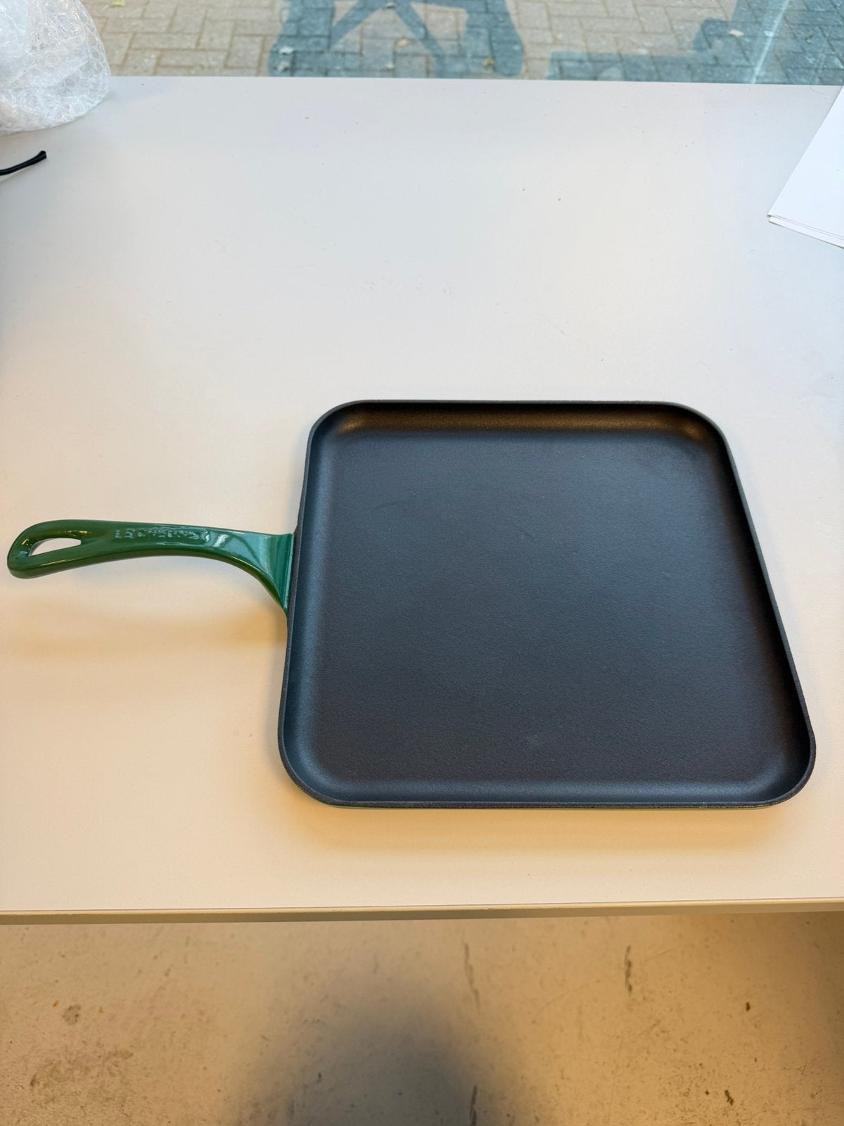 Nouveau ! Poêle à griller carrée Le Creuset 28  fonte verte, Neuf, Enlèvement ou Envoi, Le Creuset, Compatible lave-vaisselle