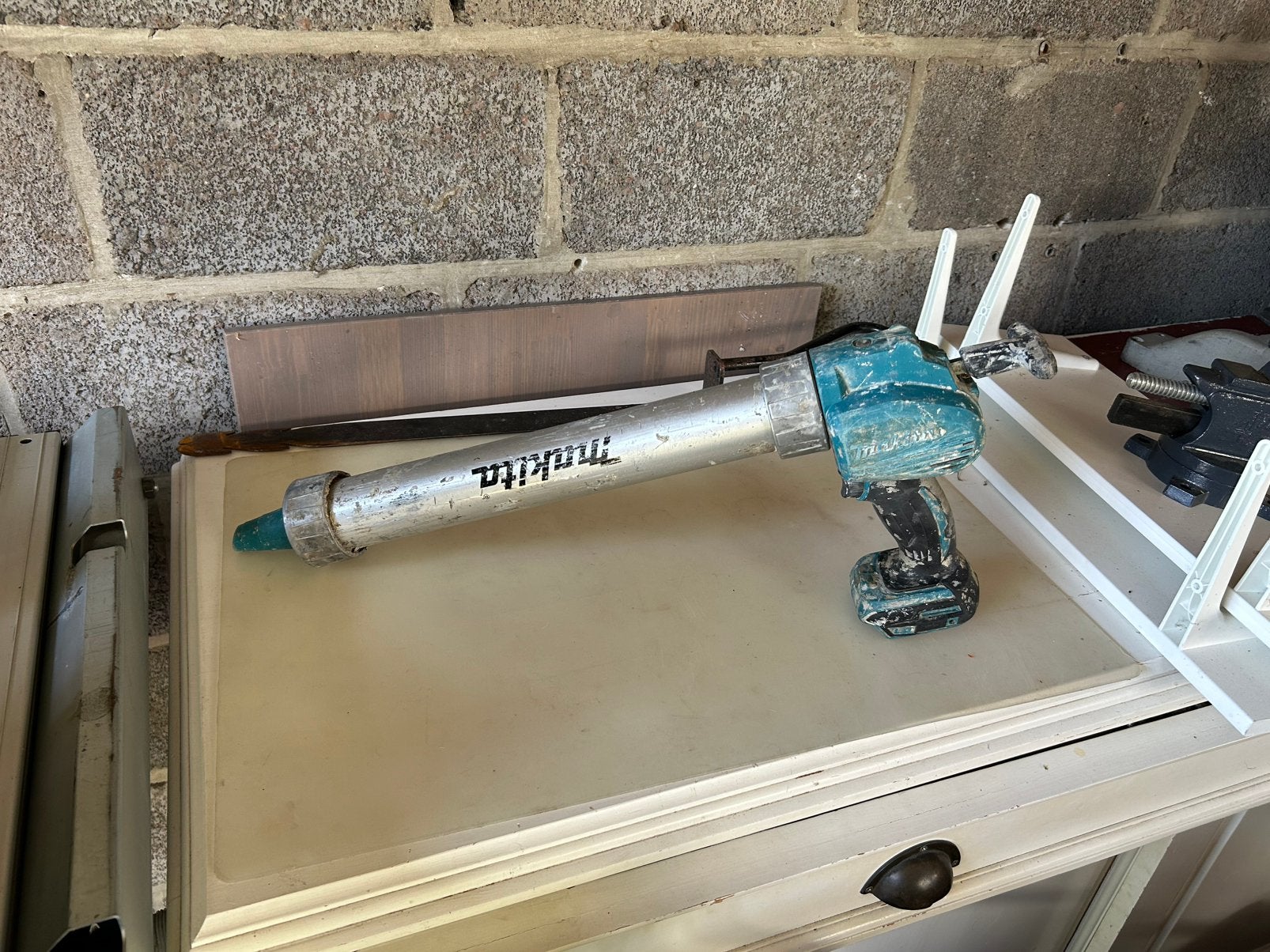 Makita Accu lijm- en kitspuit 18v, Ophalen, Gebruikt