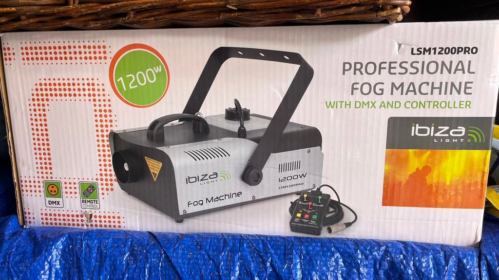 Fog machine, Muziek en Instrumenten, Ophalen of Verzenden, Zo goed als nieuw