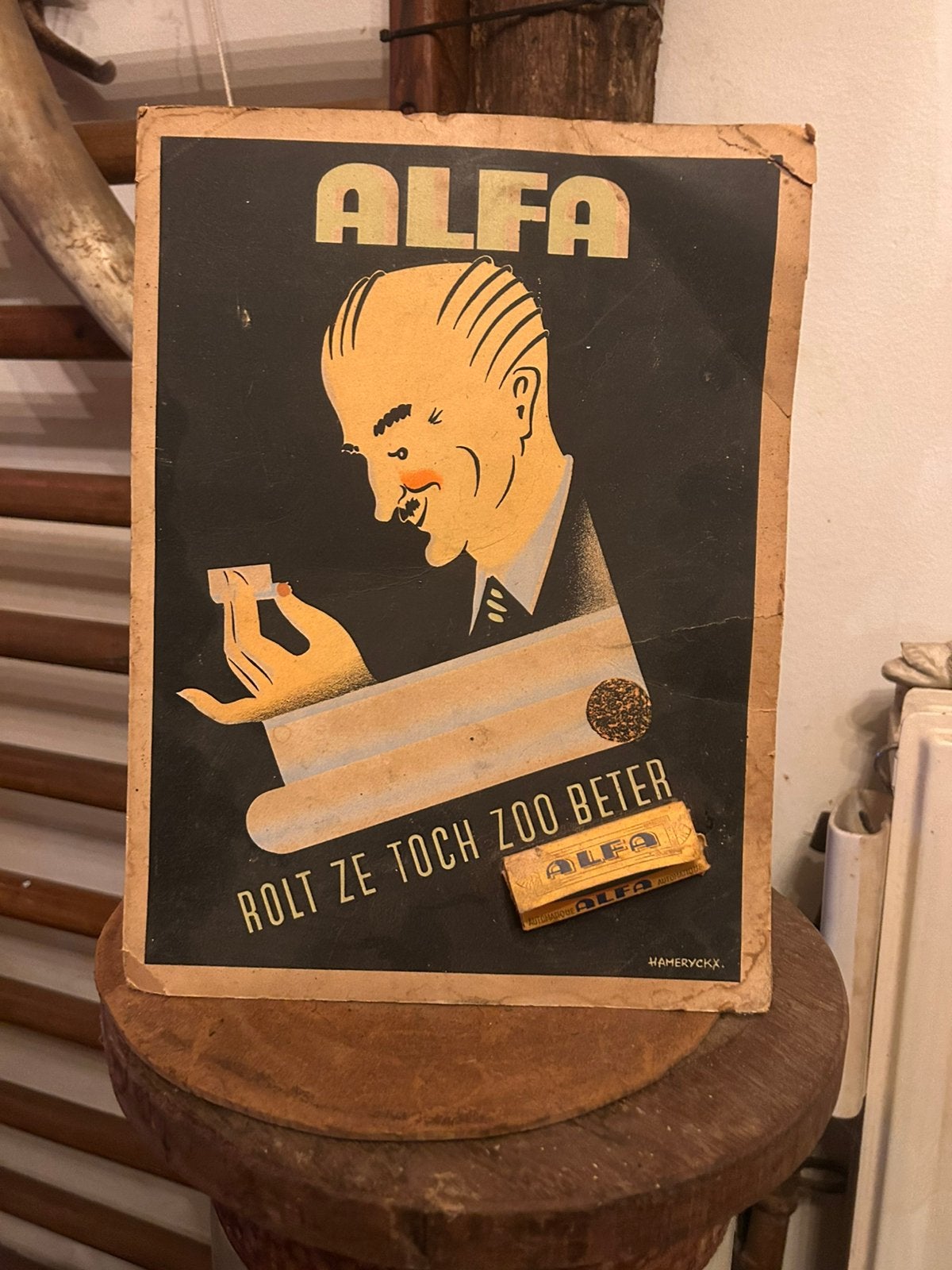 Tabac reclame Alfa zeer zeldzaam met echte vloeitjes, Ophalen of Verzenden, Zo goed als nieuw, Reclamebord