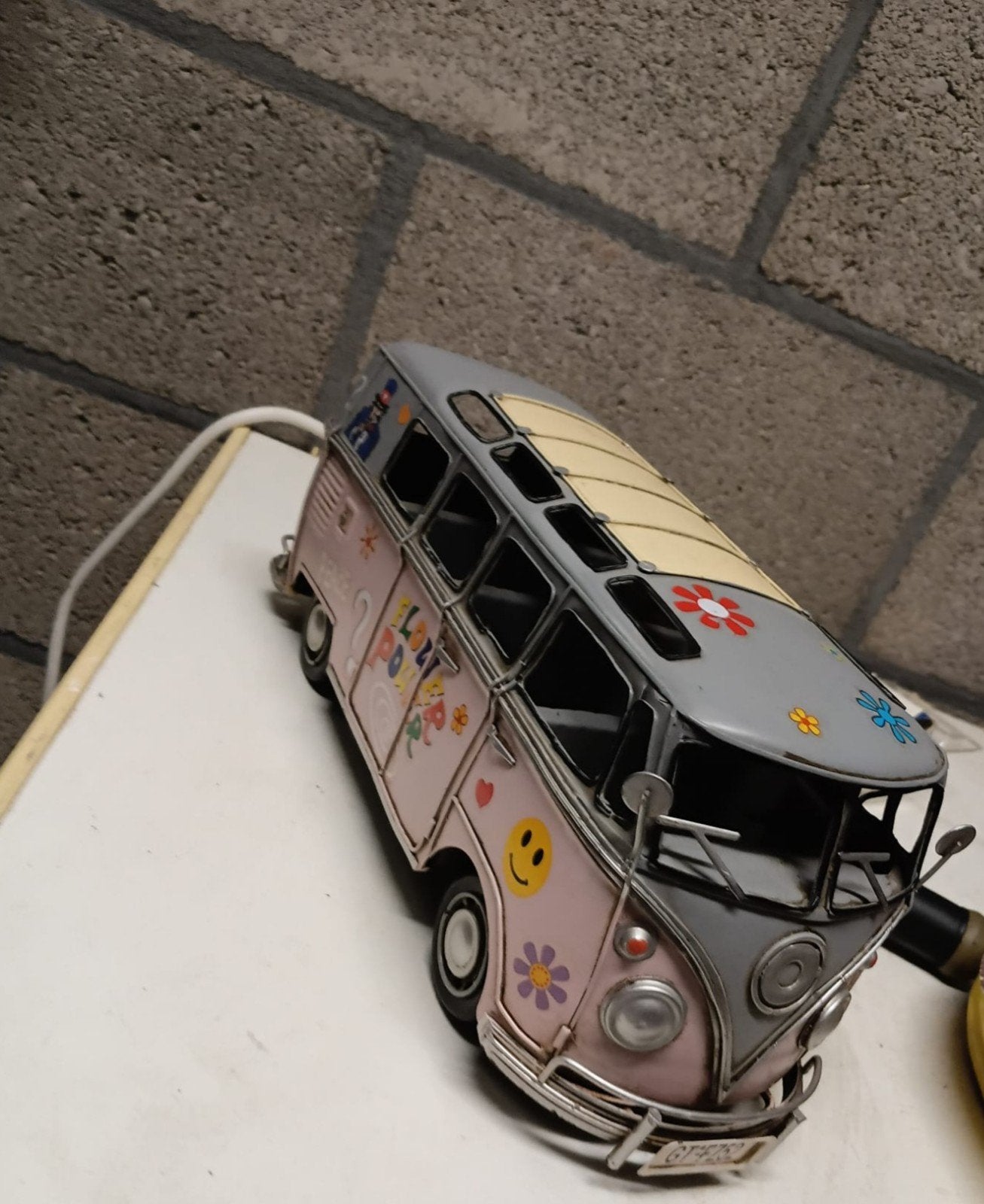 bus hippie vintage, Enlèvement