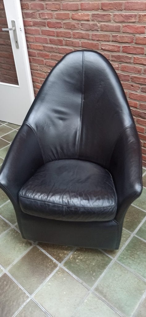 Fauteuil cuir noir design - tub chair vintage, Maison & Meubles, Enlèvement, Utilisé, Cuir, Vintage