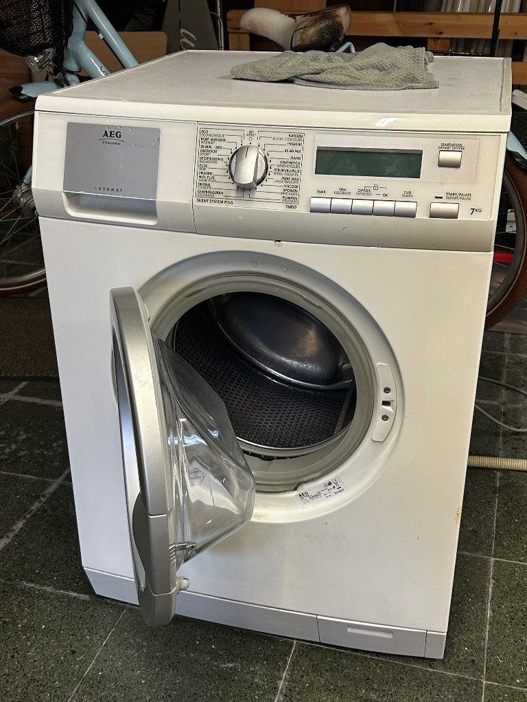 AEG Wasmachine, voorlader, 7 kg, Elektronische apparatuur, Ophalen, 1200 tot 1600 toeren, Gebruikt, 4 tot 6 kg