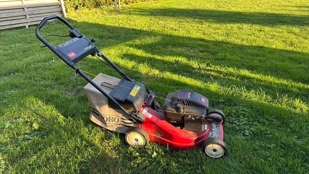 Toro benzine maaier, Tuin en Terras, Ophalen, Gebruikt, 30 t/m 39 cm, Opvangzak