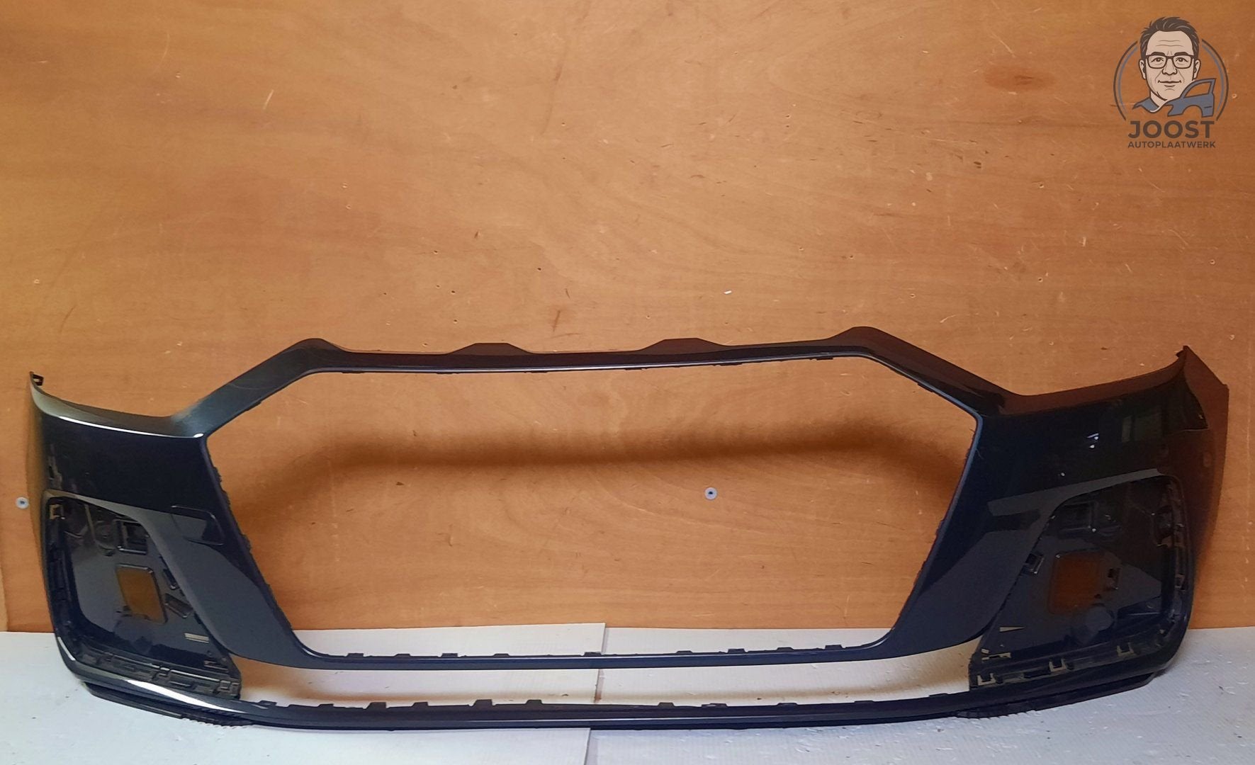 Voorbumper orgineel Audi A1 S-Line v.a 2018 82A807437A, -Audi AG, Origine de la pièce connue, -imprint@audi.de, Audi