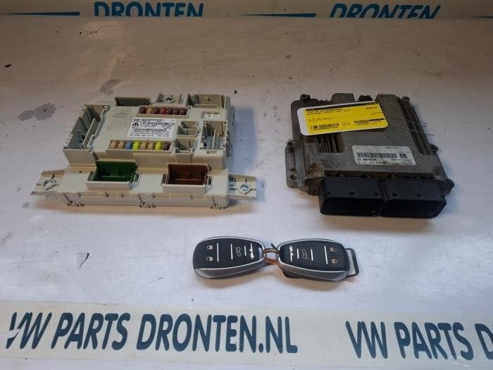 Computer Motormanagement van een Alfa Romeo Stelvio, Gebruikt, -, -, Ophalen of Verzenden