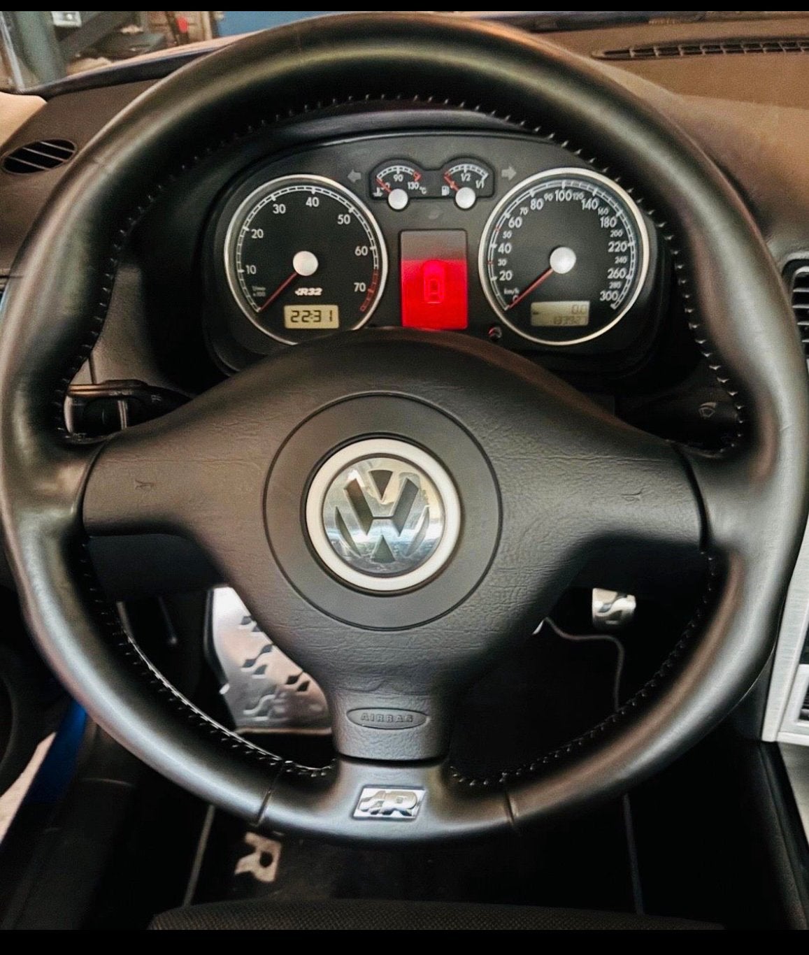 Golf 4 R32 stuurwiel in zeer goede staat !!, Ophalen of Verzenden