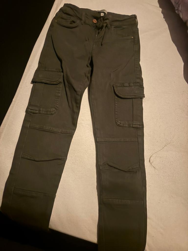Groene cargo broek, Kleding | Heren, Ophalen of Verzenden, Zo goed als nieuw