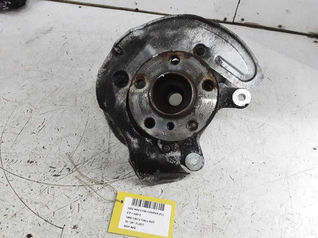 WIELNAAF RECHTS VOOR Mini Mini (F56) (687083202), Gebruikt, Mini, Petuelring 130
80809  München, DE, Minikundenbetreuung@mini.de